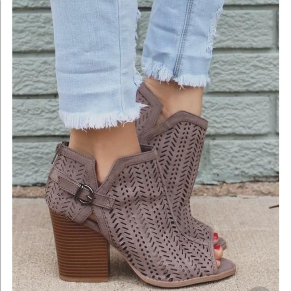 Shoes - Taupe ankle boots